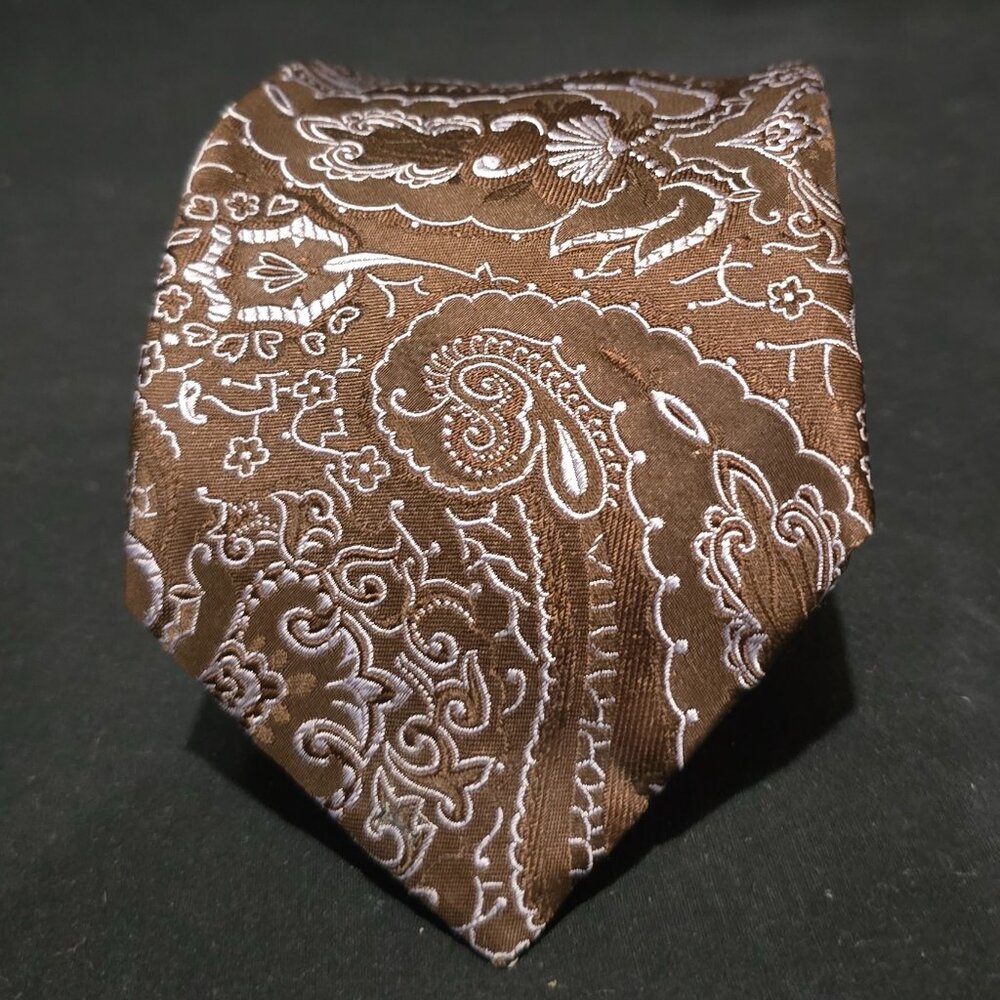 Daniel Milano 1956 Made in Italy Silk Necktie - Brown Silver Paisley